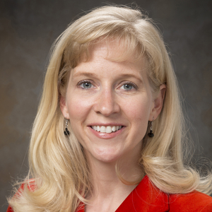 Mary Geda headshot
